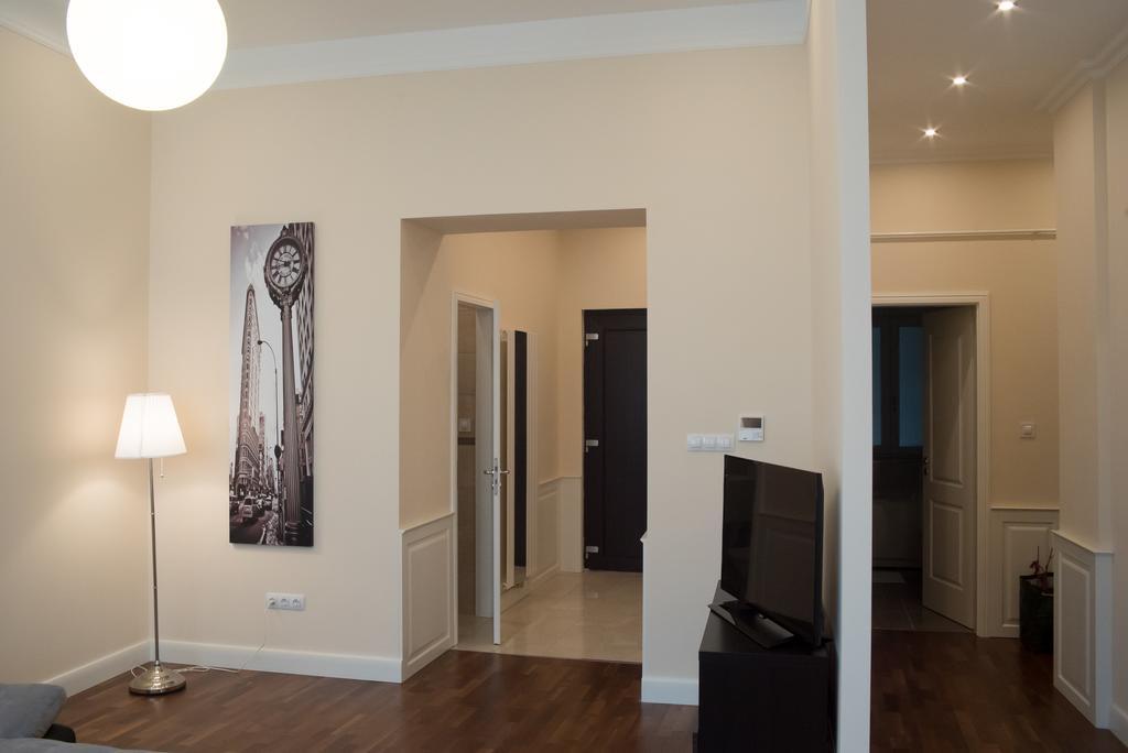 Anna Apartment Βουδαπέστη Εξωτερικό φωτογραφία