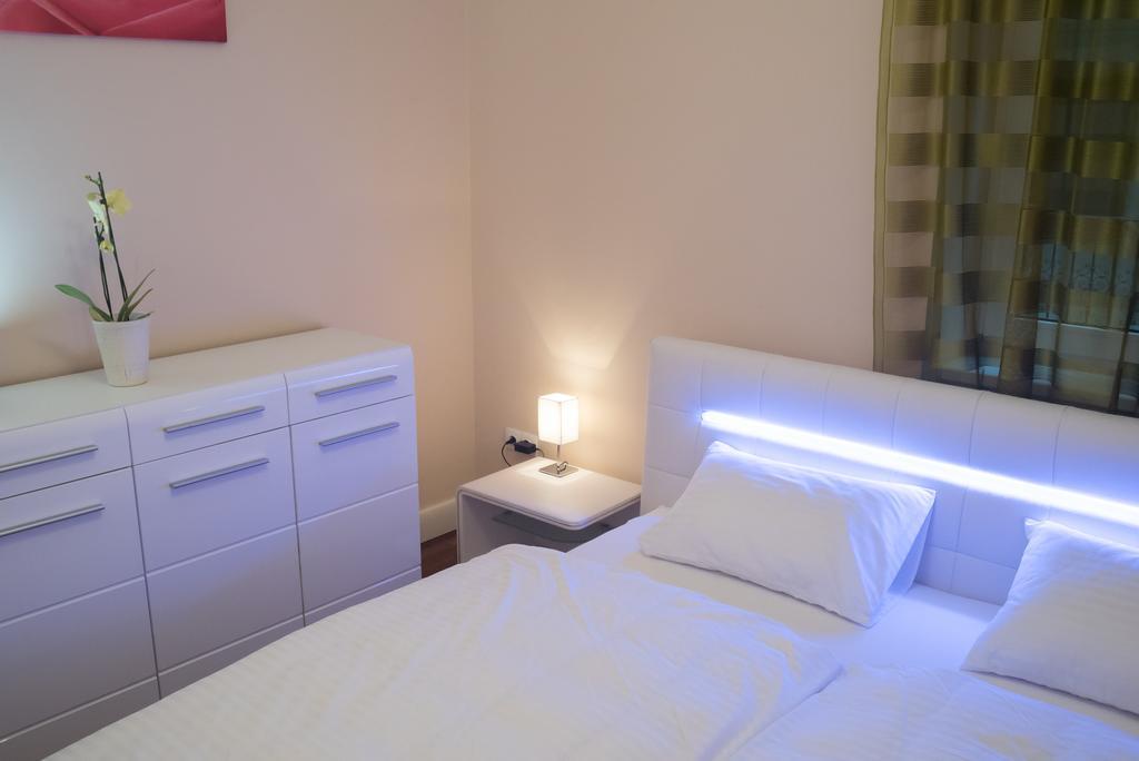 Anna Apartment Βουδαπέστη Εξωτερικό φωτογραφία